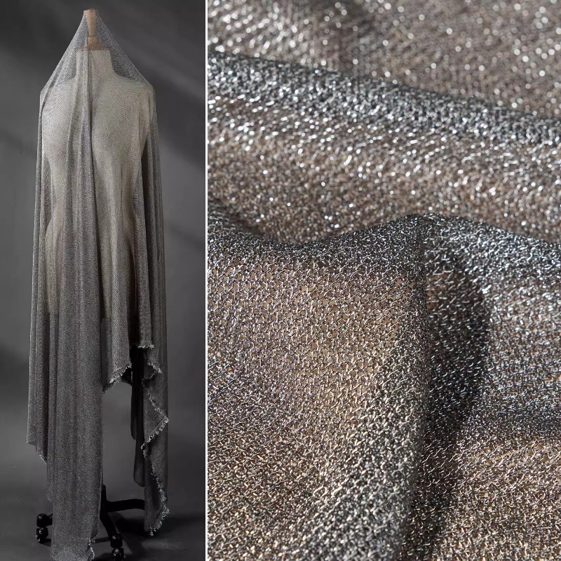 Light Gray Metallic Thread Fab - Crystal Mesh Fabric recension och pris